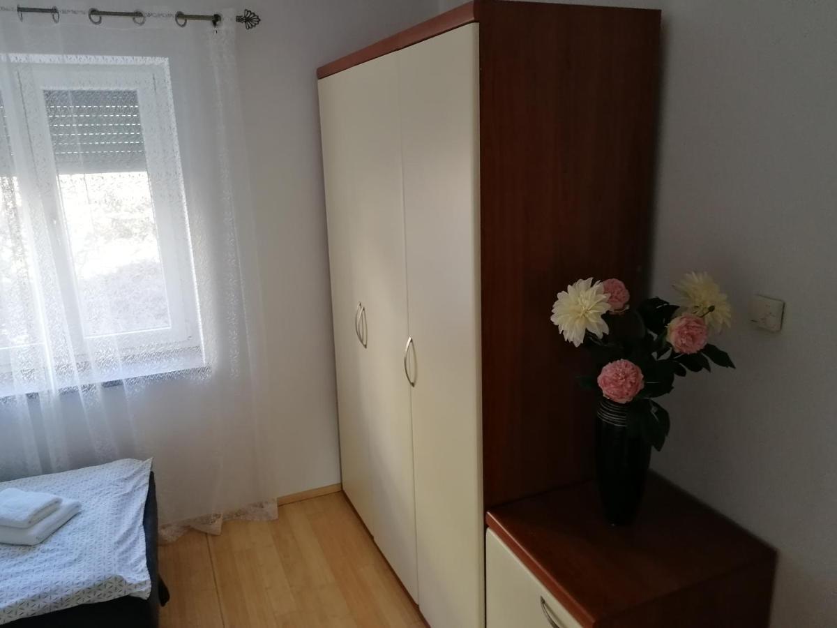 Apartment Tisno Exterior foto
