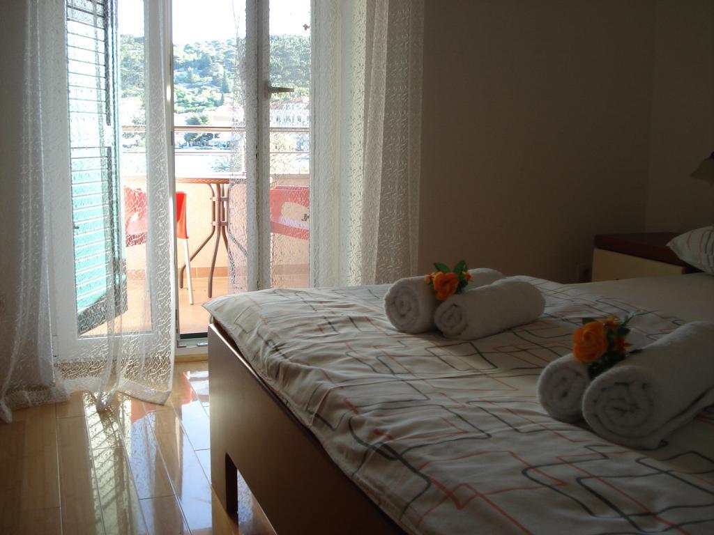 Apartment Tisno Exterior foto
