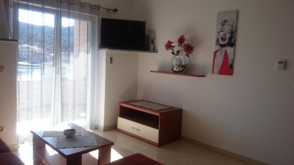 Apartment Tisno Exterior foto