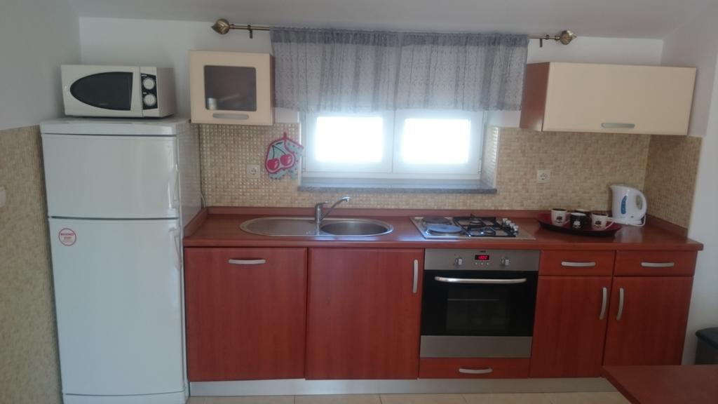 Apartment Tisno Exterior foto